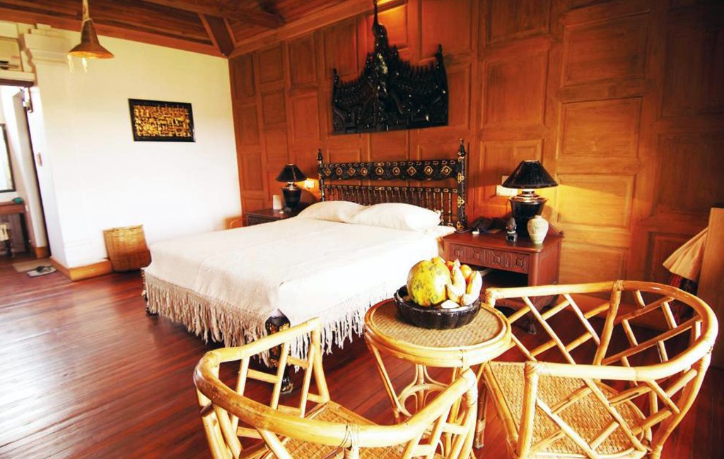 Thazin Garden Hotel Deluxe02