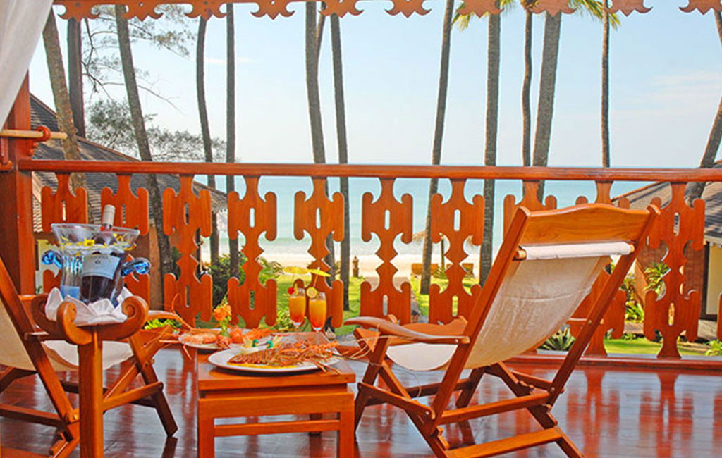 Amazing Ngapali Resort Sea View Deluxe01