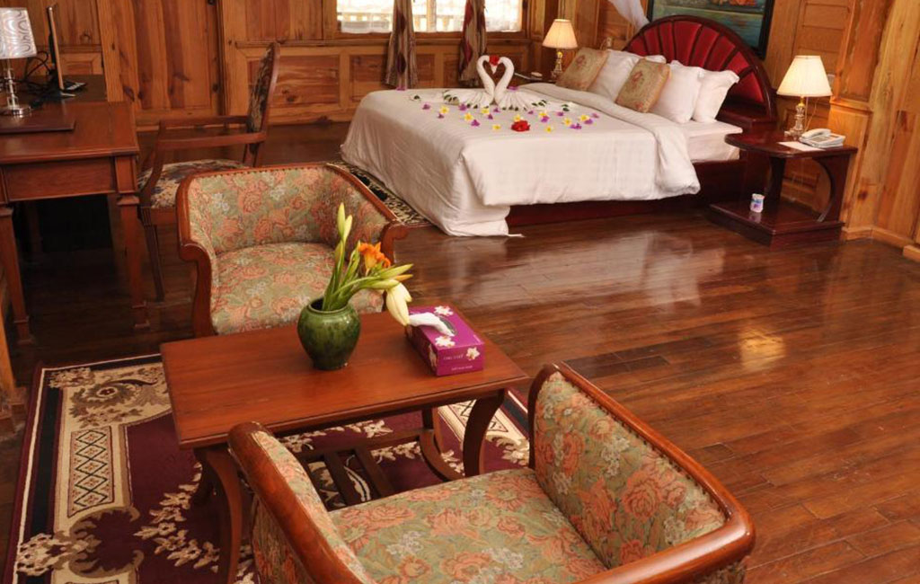 Conqueror Resort Deluxe