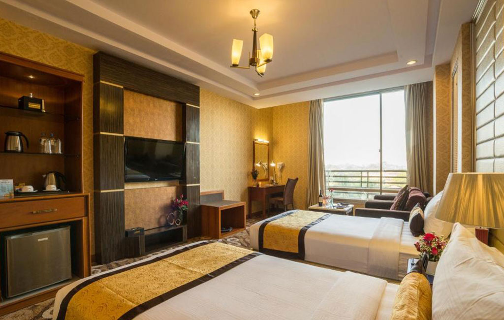 Executive Deluxe Room02