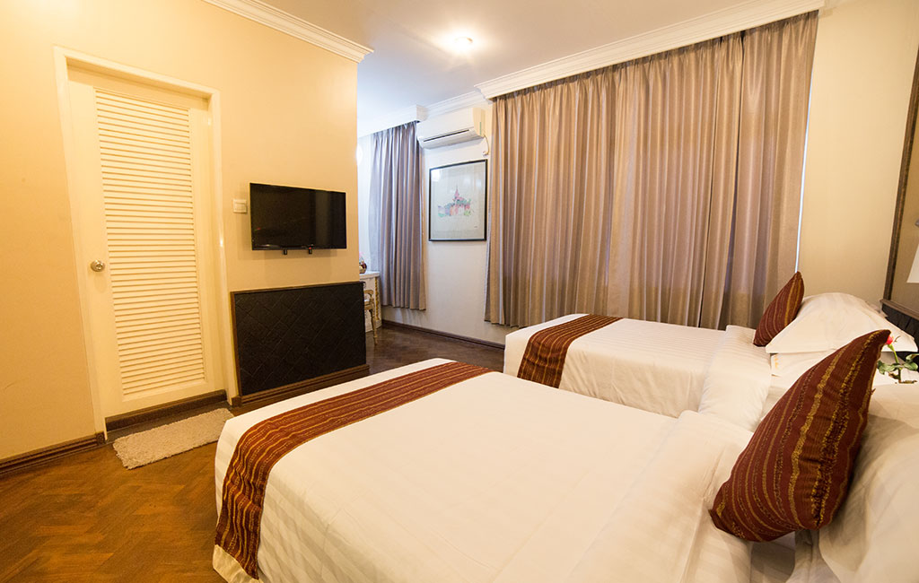Mandalay City Hotel Superior01