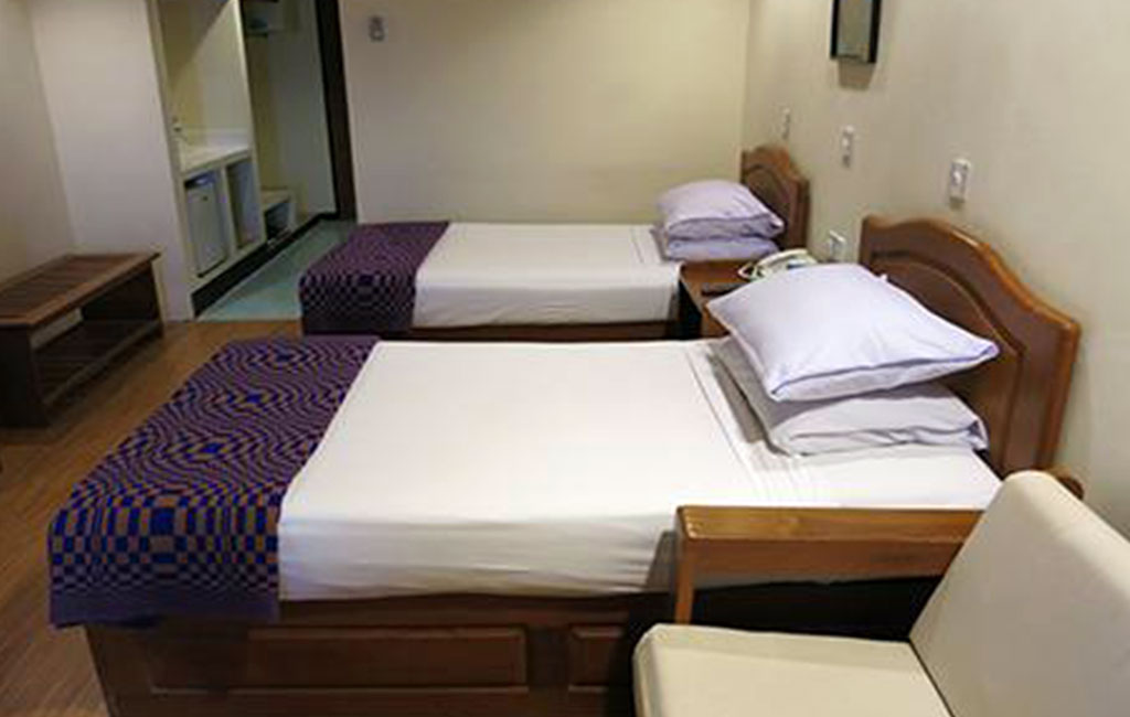 Mountain Top Hotel Deluxe