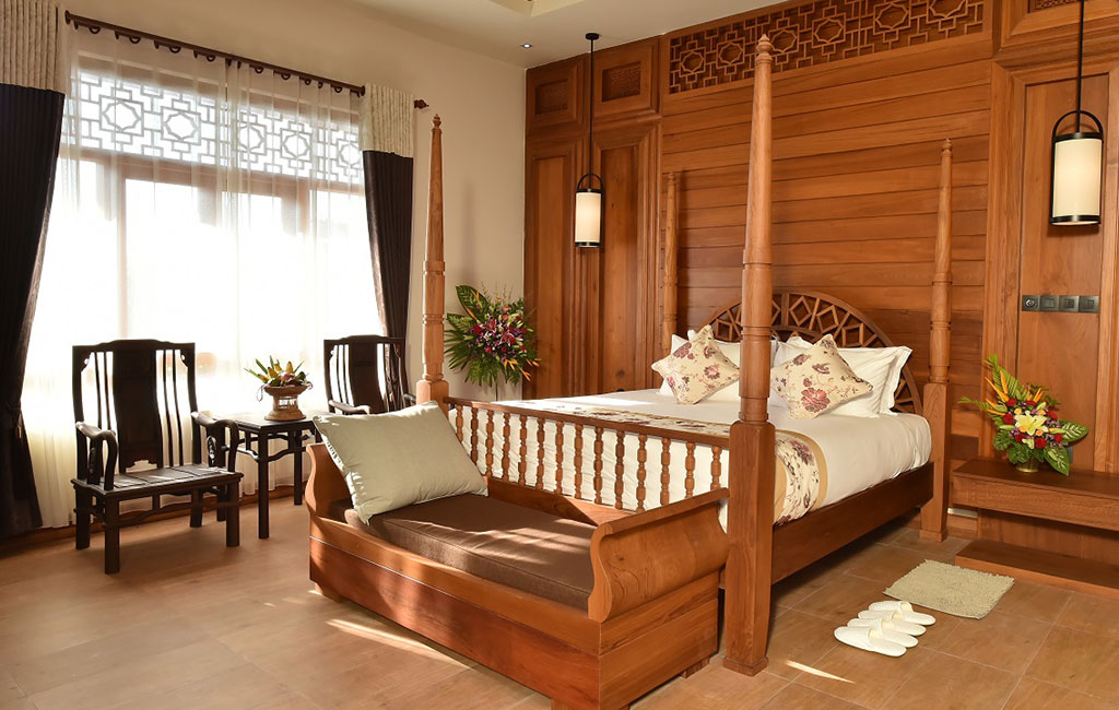 Premier Deluxe Room01