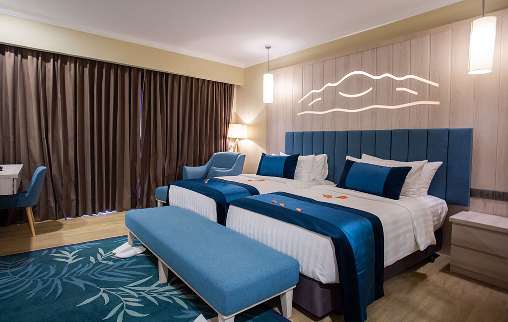 Royal Deluxe Room01