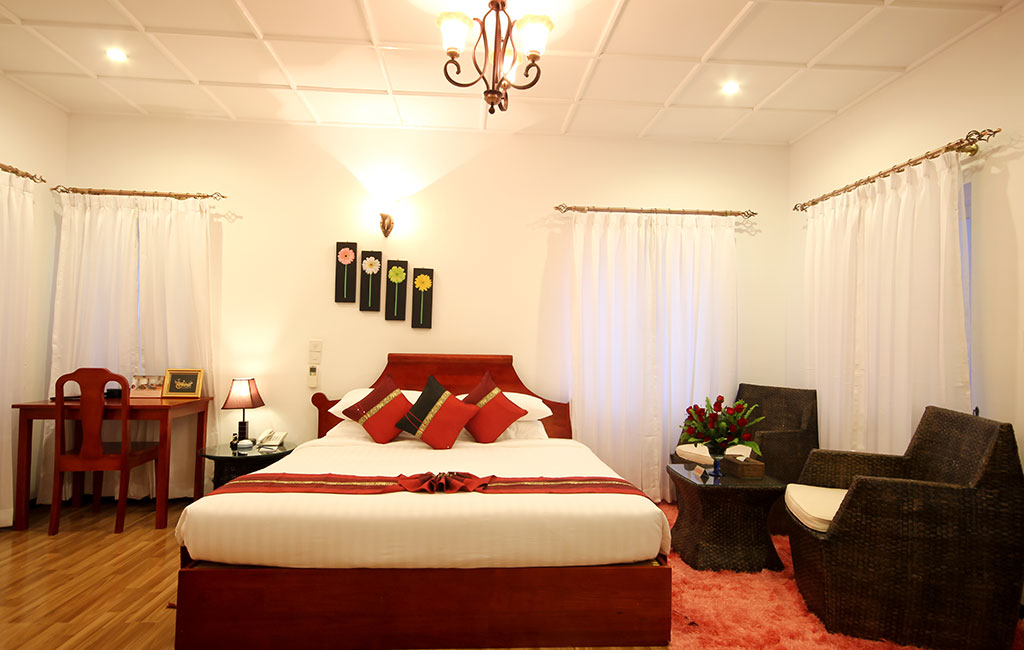 Royal Kalaw Deluxe