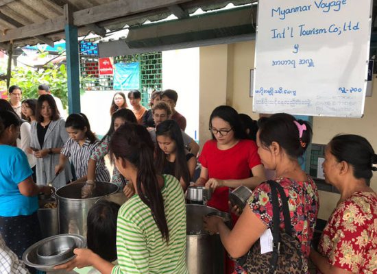 Offerning Lunch to patients in Central Wormen Hospital ( 2018)